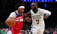 Deadspin | Jaylen Brown puts up 35 as Celtics extend hex over Wizards