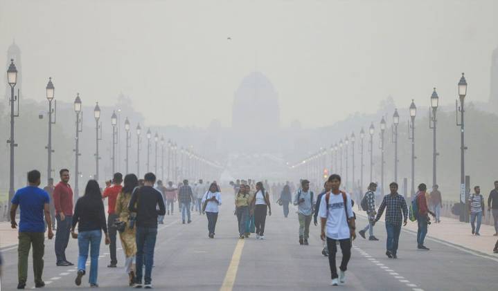 Air quality remains ‘very poor’ in Delhi for sixth day; several areas turn severe