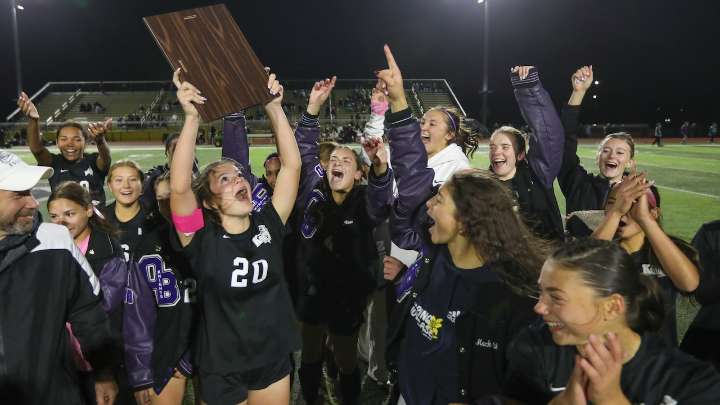 Old Bridge outlasts Spotswood in PKs, wins 1st outright GMC championship