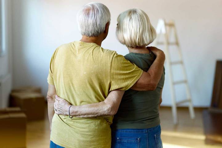 Child Worries Aging Parents Will Regret Downsizing, Moving into Smaller Home
