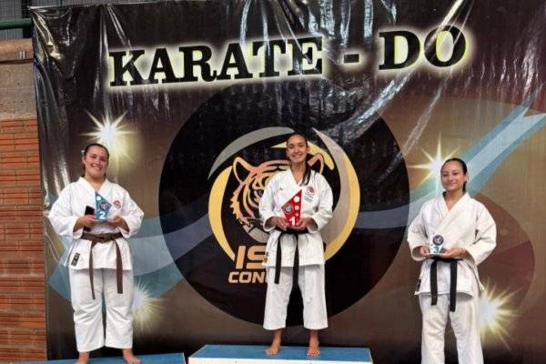 CONO SUR! Medallas de Oro, plata y bronce para Regatas en Karate (IMÁGENES)