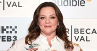Melissa McCarthy to Host ‘Saturday Night Live’ For 6th Time, Musical Guest Revealed | Melissa McCarthy, Saturday Night Live, Television 