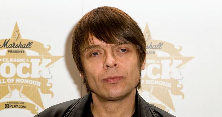 Gary 'Mani' Mounfield's neighbours speak out after star's sudden death