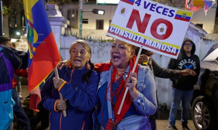 Ecuador dice “No” a la ambición de Noboa de una nueva constitución y de bases extranjeras