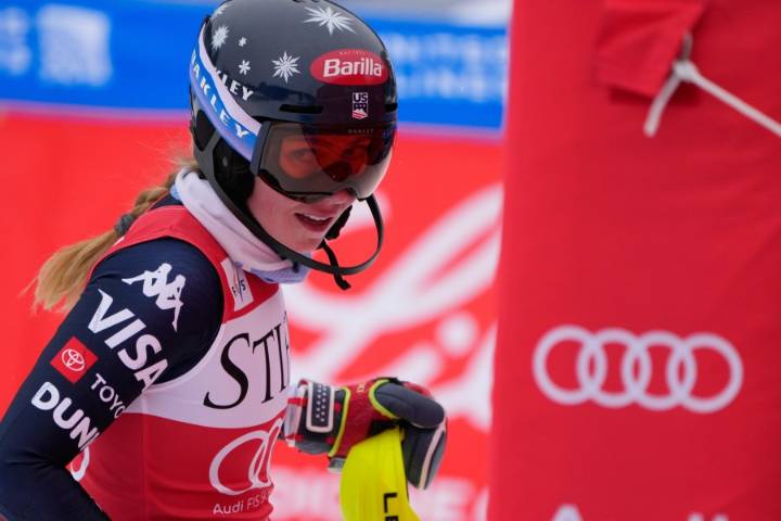 Shiffrin leads 1st run of home slalom in Colorado looking to remain perfect in the Olympic season
