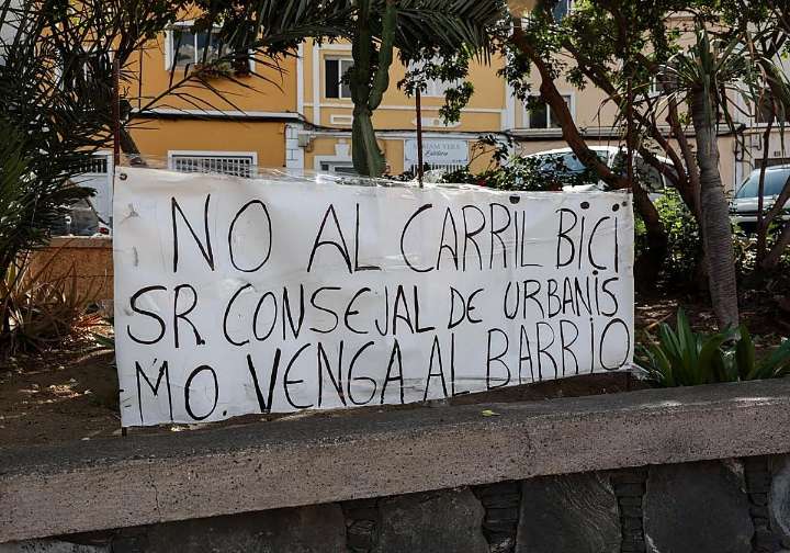 ¿Tiene solución el polémico carril bici de Don Zoilo?