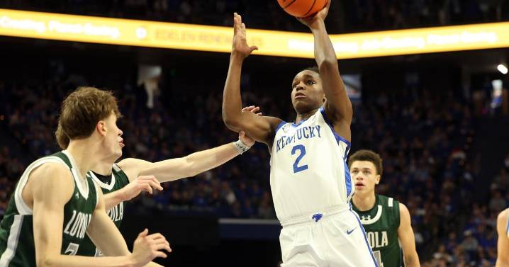 Chandler and Williams help No. 12 Kentucky breeze past Loyola of Maryland, 88