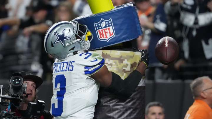 The 'Most 140-yard-games in one NFL season' quiz