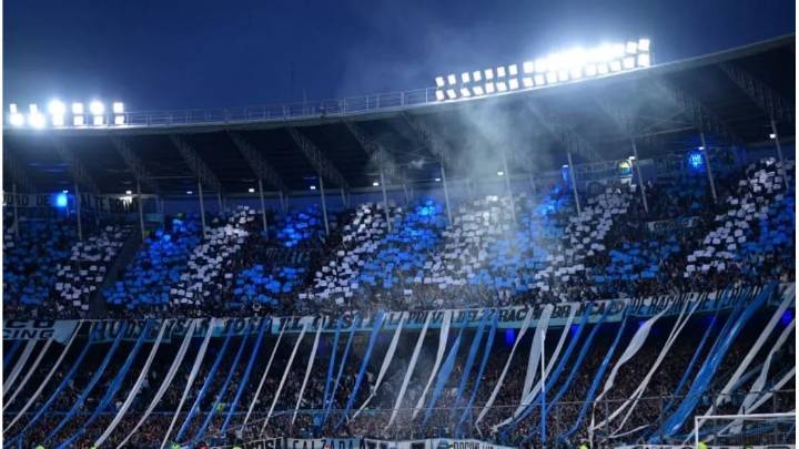 Aprevide dio marcha atrás y Racing jugará con su público