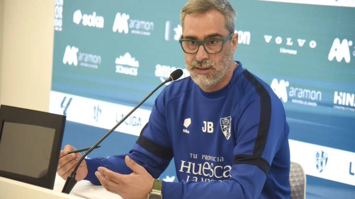 Bolo, técnico de la SD Huesca: "Queremos hacerle un partido difícil al Almería"