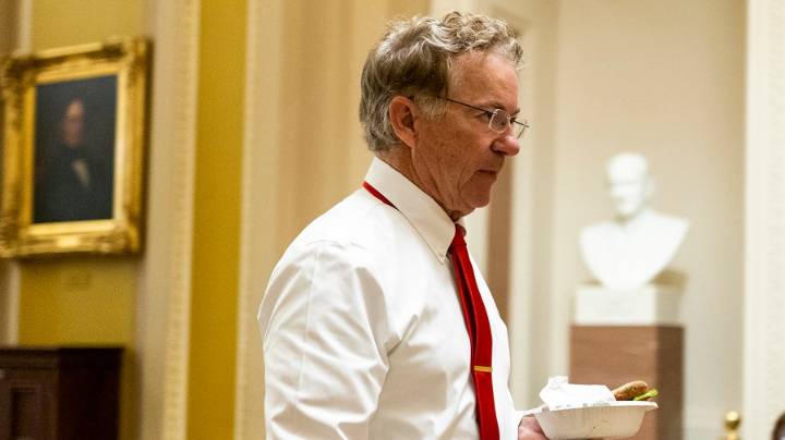 Deal to reopen government slowed by Paul objection on hemp language