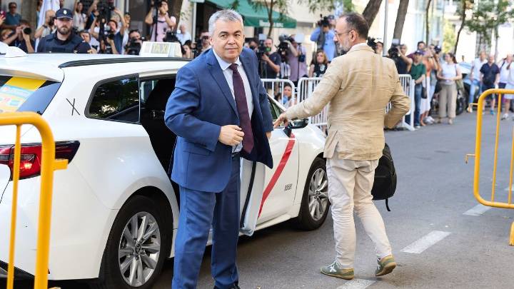 El juez cita como testigos a Santos Cerdán y Antonio Hernando en el caso de Leire Díez