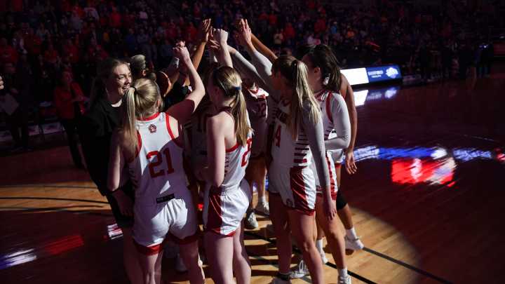 A '6-7' moment goes viral online after South Dakota women's basketball game