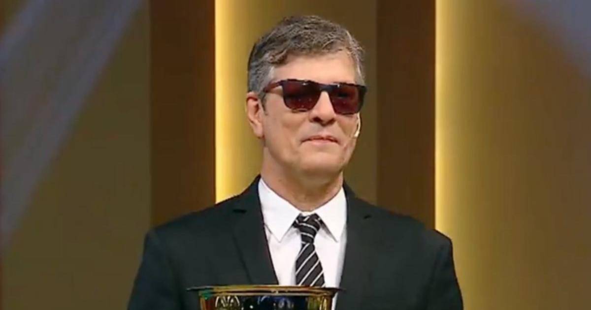 Irónico sketch de Mario Pergolini para burlarse de la AFA