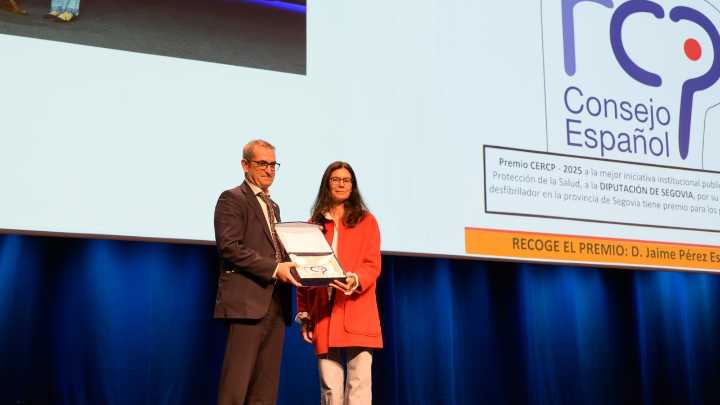 La Diputación de Segovia recibe el premio del Consejo Español de Resucitación Cardiopulmonar a la mejor iniciativa institucional pública