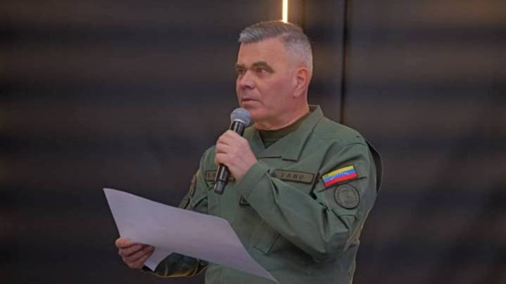 Padrino López: «Ninguna acción militar frenará a Venezuela»