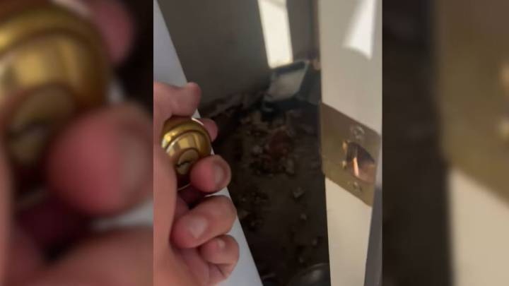 Oklahoma Deputy Stunned To Discover Heartbreaking Secret Inside Abandoned Home