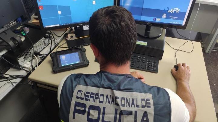 Tarjetas virtuales o monederos de crédito para comprar en el 'Black Friday'