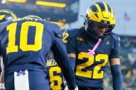 Michigan football rises in AP Top 25 after bye week