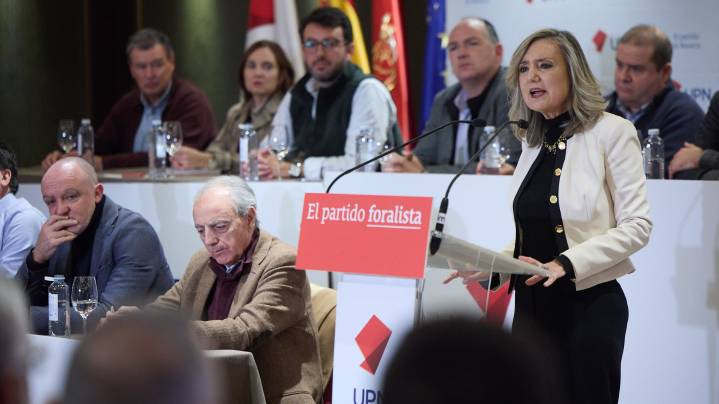 Ibarrola afirma que Chivite "reinó gracias a Cerdán" y advierte que "caerá por él" en Navarra