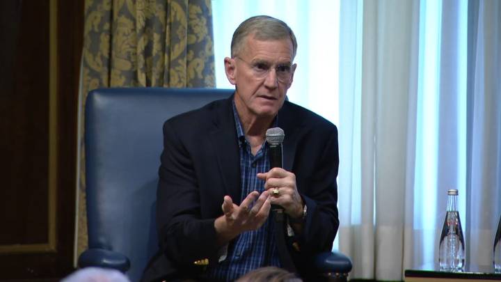 FULL INTERVIEW: Gen. Stanley McChrystal speaks at Chicago veterans luncheon