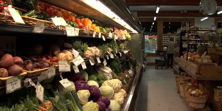 Uncertainty over SNAP benefits impacts Portland businesses and local farms