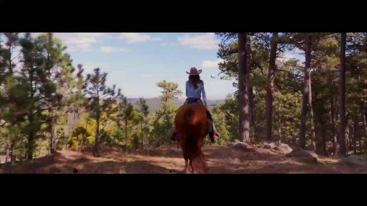 Surprise, Kristi Noem Funneling DHS Ad Contracts To Pals