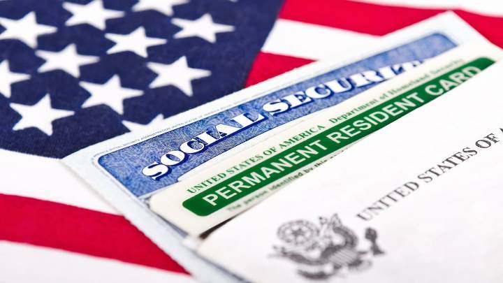 Estados Unidos incluye dos países latinos en la lista de “alto riesgo”: Trump ordena la revisión urgente de las Green Card