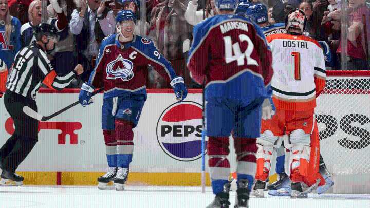 Landeskog scores 1st regular-season goal since 2022, Avalanche defeat Ducks