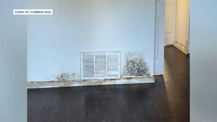 Town finds black mold, electrical hazards at Knollridge Townhomes and Apartments