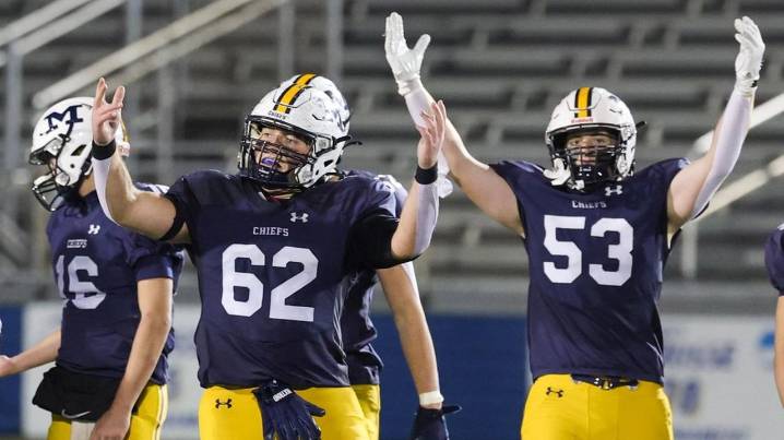 QB Luke Garguilo, Massapequa 'D' lead football team to Nassau I three