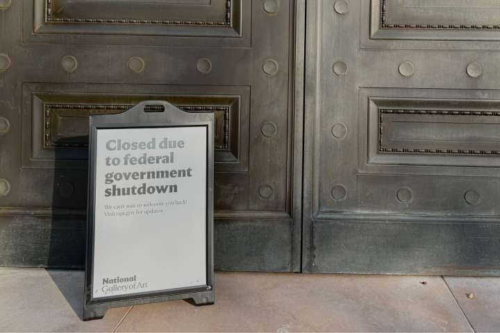 After 43 days, government shutdown may finally end