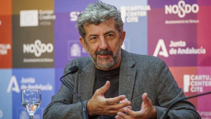 El "desproporcionado" Giraldillo de Honor para Alberto Rodríguez, un premio a la generación que soñó con hacer cine en Sevilla