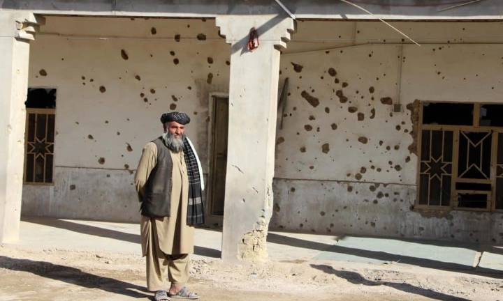 Afganistán acusa a Pakistán de bombardear su territorio y de matar al menos a 10 civiles