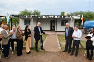 El Gobierno provincial inauguró obras y entregó 26 viviendas sociales en Villa Silípica