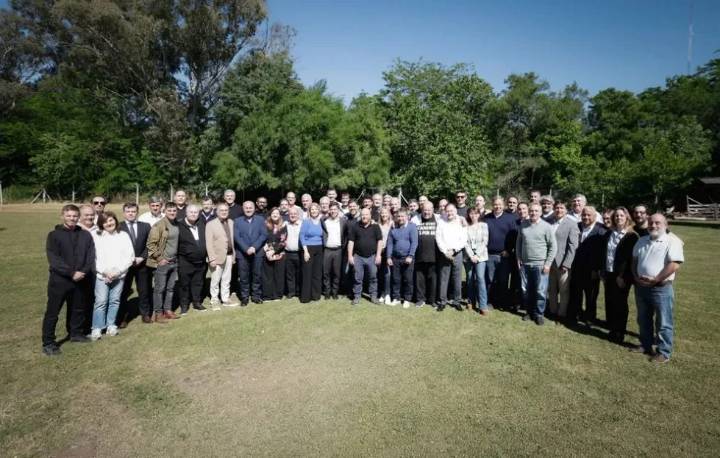 Intendentes dicen que Kicillof será «protagonista de la reconstrucción»