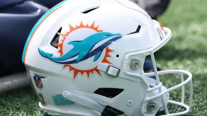 Dolphins part ways with co-directors of player personnel Adam Engroff and Anthony Hunt