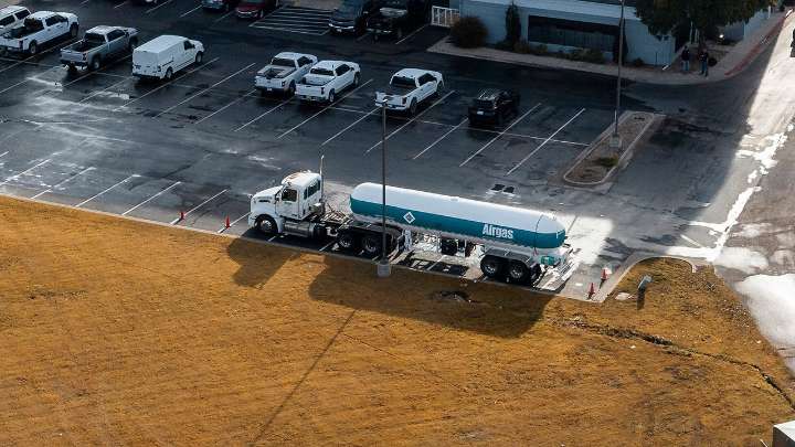 Ammonia leak in Oklahoma forces evacuations, hospitalizes 36 people