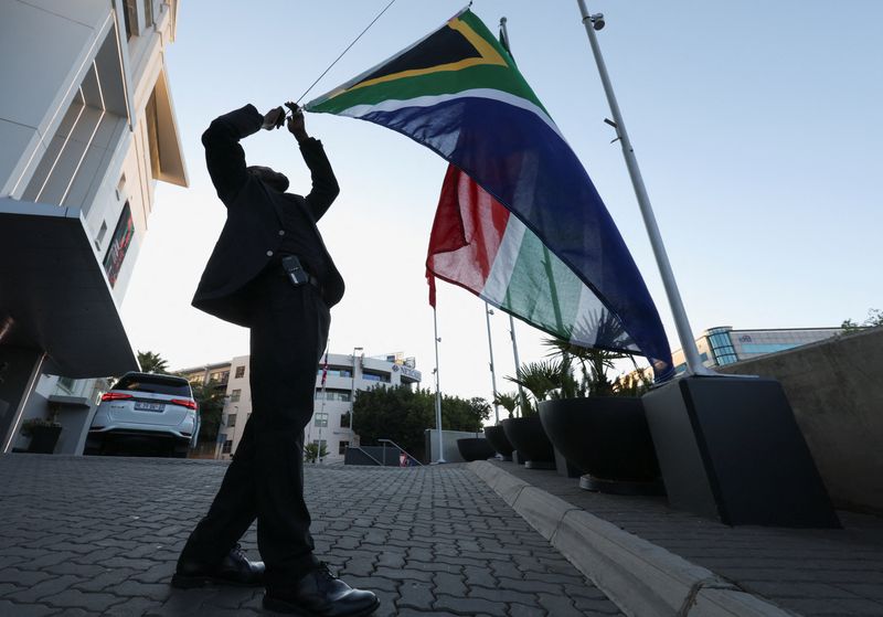 G20 leaders meet in South Africa seeking agreement, despite US boycott