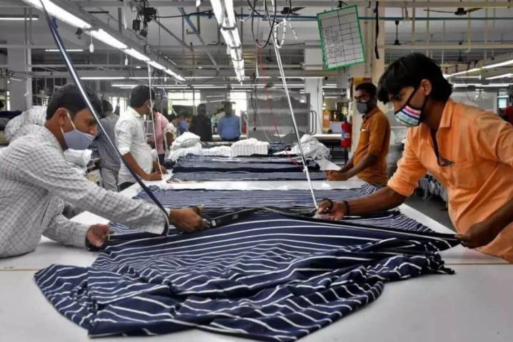 Textile stock jumps 8% after company’s net profit increases by 5,200% YoY
