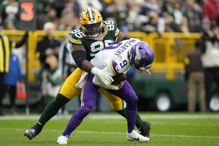Vikings dominated by Packers after costly special teams blunder
