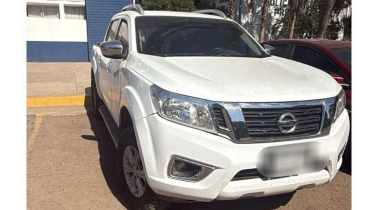 Recuperan una camioneta y una motocicleta robadas en diferentes puntos de Culiacán