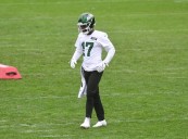 Deadspin | Report: Jets CB Kris Boyd in critical condition after shooting