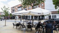 San Blas, entre estética y comodidad: "Han convertido el barrio en el aparcamiento de la plaza Mayor de Cáceres"