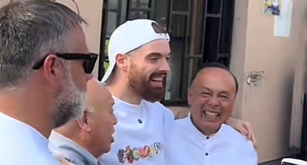 Streamer Ibai Llanos sorprende en Lima: aparece en ‘El Chinito’ y otros puntos de la ciudad