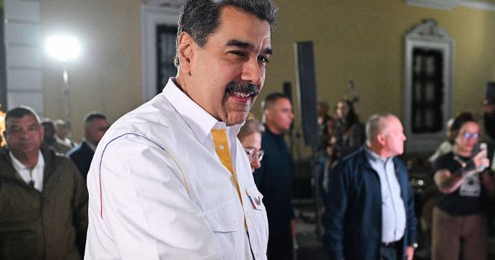 U.S. considers dropping leaflets in Venezuela as it ramps up pressure on Maduro, sources say