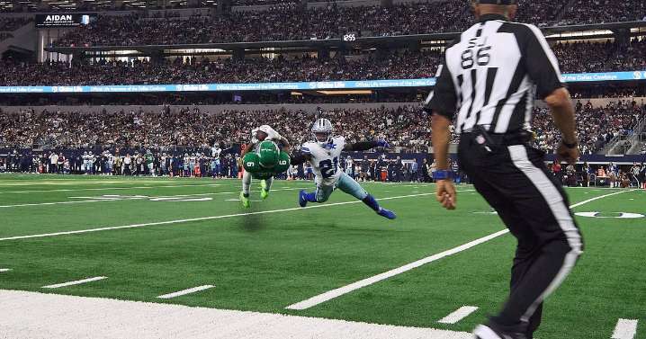 DeVonta Smith misses practice again before Philadelphia Eagles