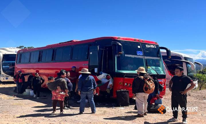 Asaltan autobús de jornaleros migrantes en Xochihuehuetlán