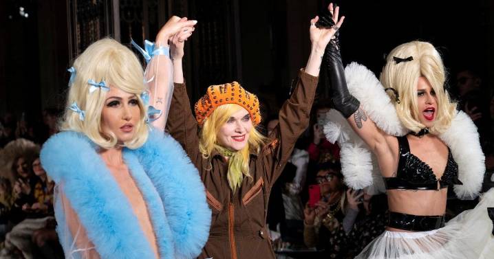 Muere la diseñadora Pam Hogg, famosa por su estilo punk rock