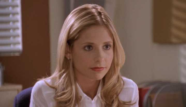 How Sarah Michelle Gellar Was Convinced To Join The Buffy The Vampire Slayer Revival By EP Chloé Zhao